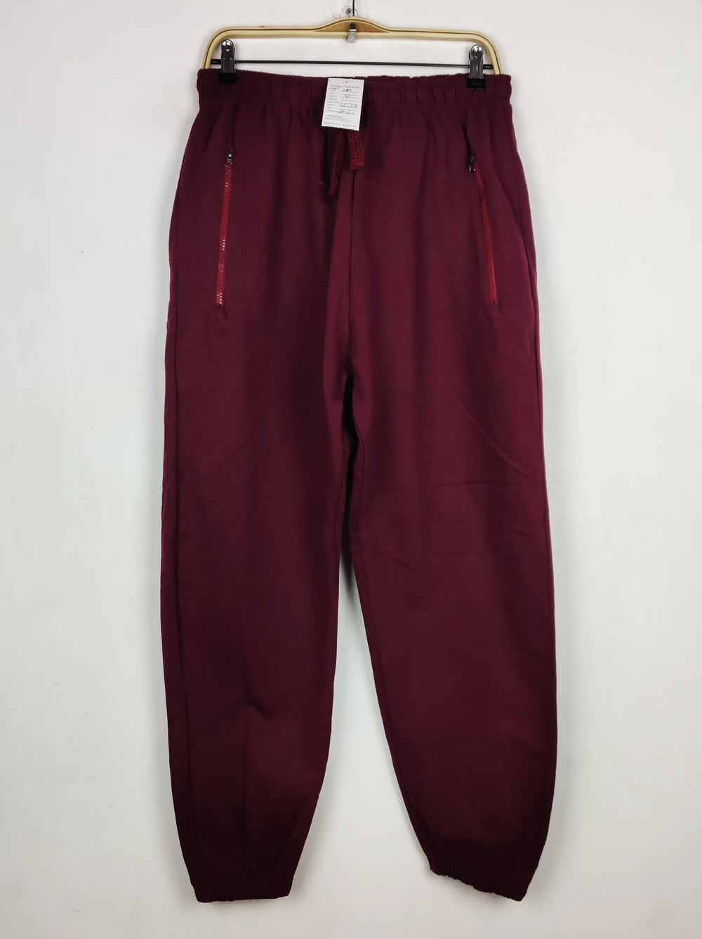 Buy online pre-used pre-loved 100% authentic & Original branded Unknown Brand (WMT-213) available in Pakistan. Top international brands avilable.