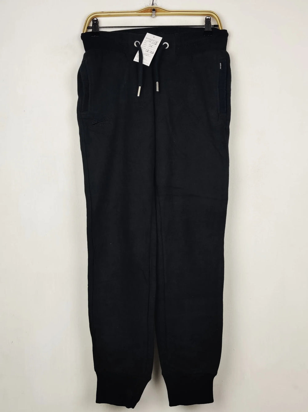Buy online pre-used pre-loved 100% authentic & Original branded Super Dry (WMT-252) available in Pakistan. Top international brands avilable.
