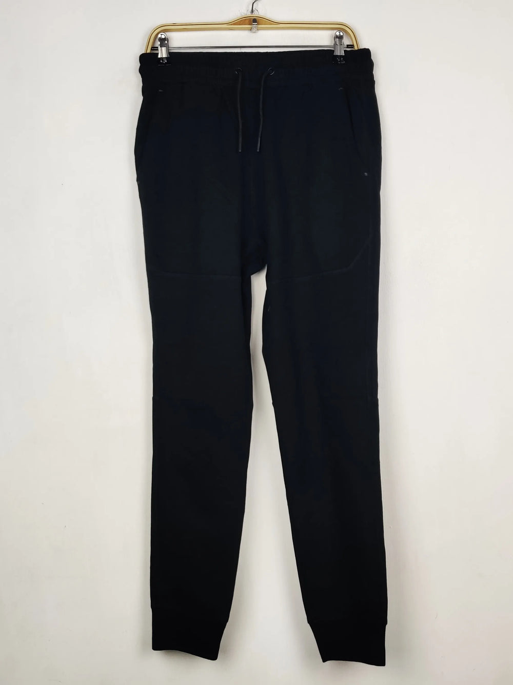 Buy online pre-used pre-loved 100% authentic & Original branded Primark (WMT-261) available in Pakistan. Top international brands avilable.
