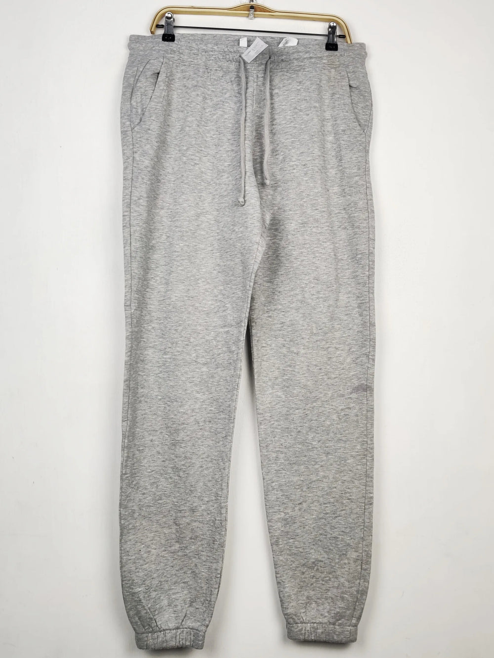 Buy online pre-used pre-loved 100% authentic & Original branded H&M (WMT-355) available in Pakistan. Top international brands avilable.