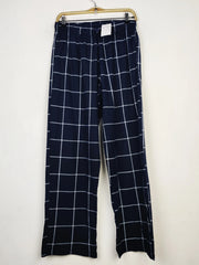 Buy online pre-used pre-loved 100% authentic & Original branded Unknown Brand (WMT-364) available in Pakistan. Top international brands avilable.