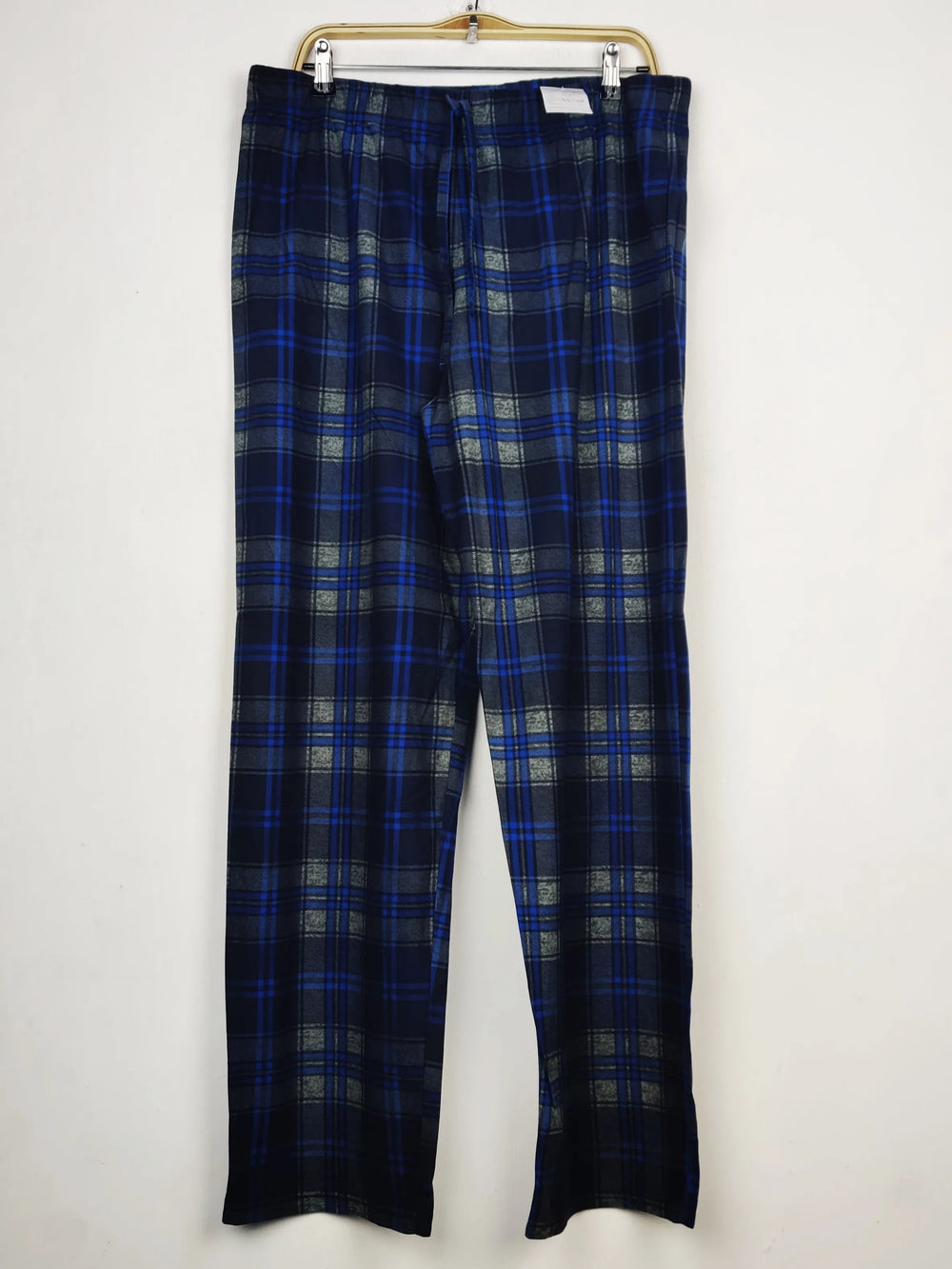 Buy online pre-used pre-loved 100% authentic & Original branded Unknown Brand (WMT-409) available in Pakistan. Top international brands avilable.
