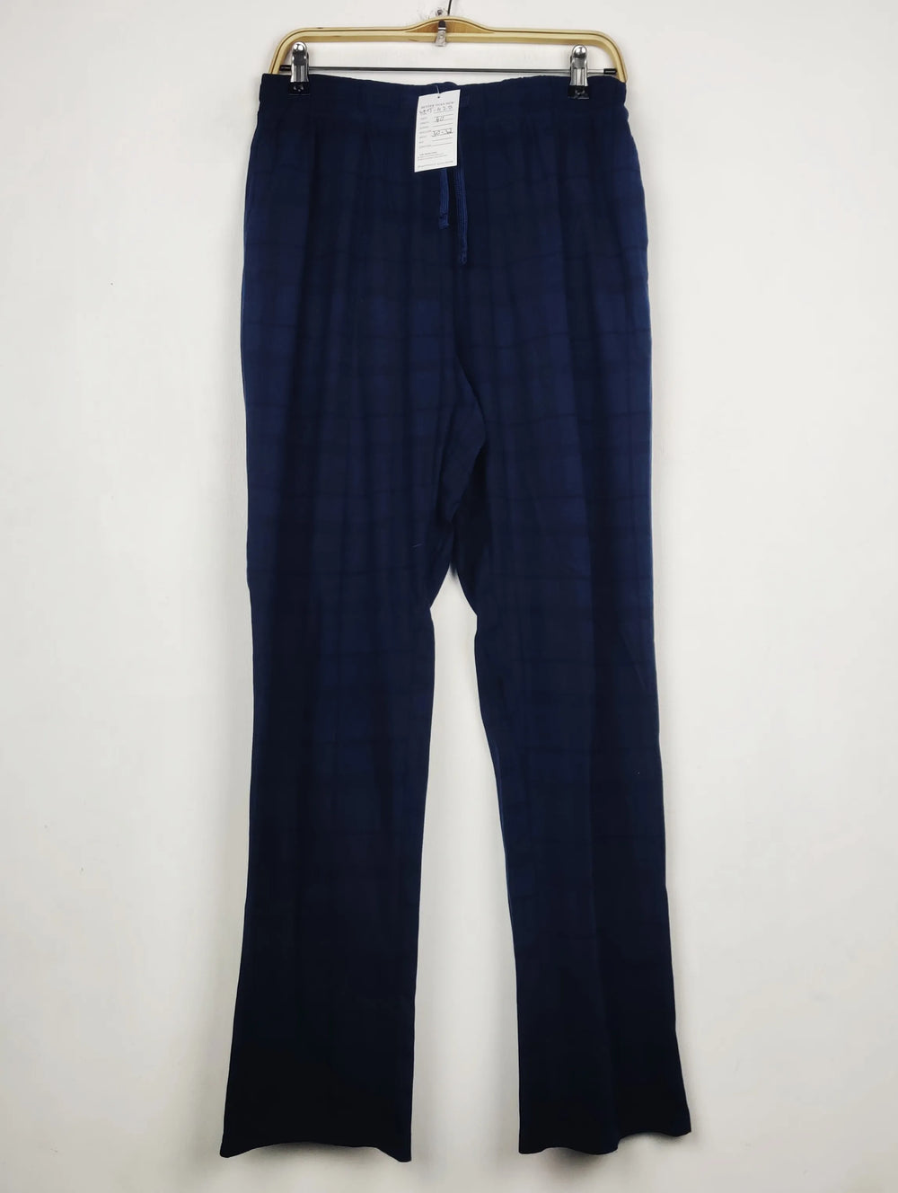 Buy online pre-used pre-loved 100% authentic & Original branded Primark (WMT-428) available in Pakistan. Top international brands avilable.
