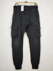 Buy online pre-used pre-loved 100% authentic & Original branded Burton Menswear (WMT-43) available in Pakistan. Top international brands avilable.