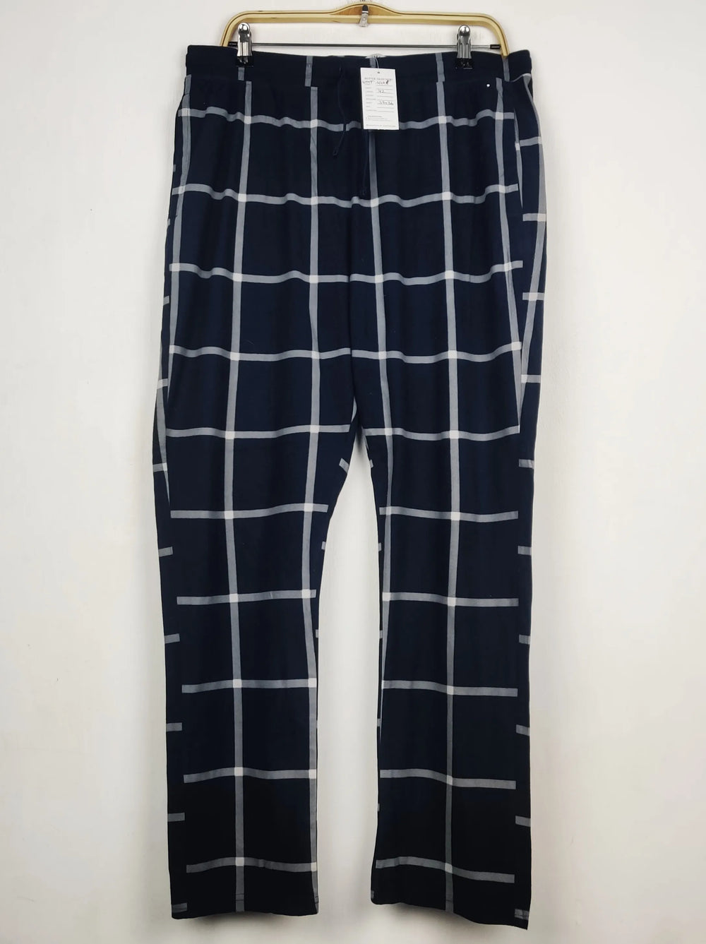Buy online pre-used pre-loved 100% authentic & Original branded Primark (WMT-444) available in Pakistan. Top international brands avilable.