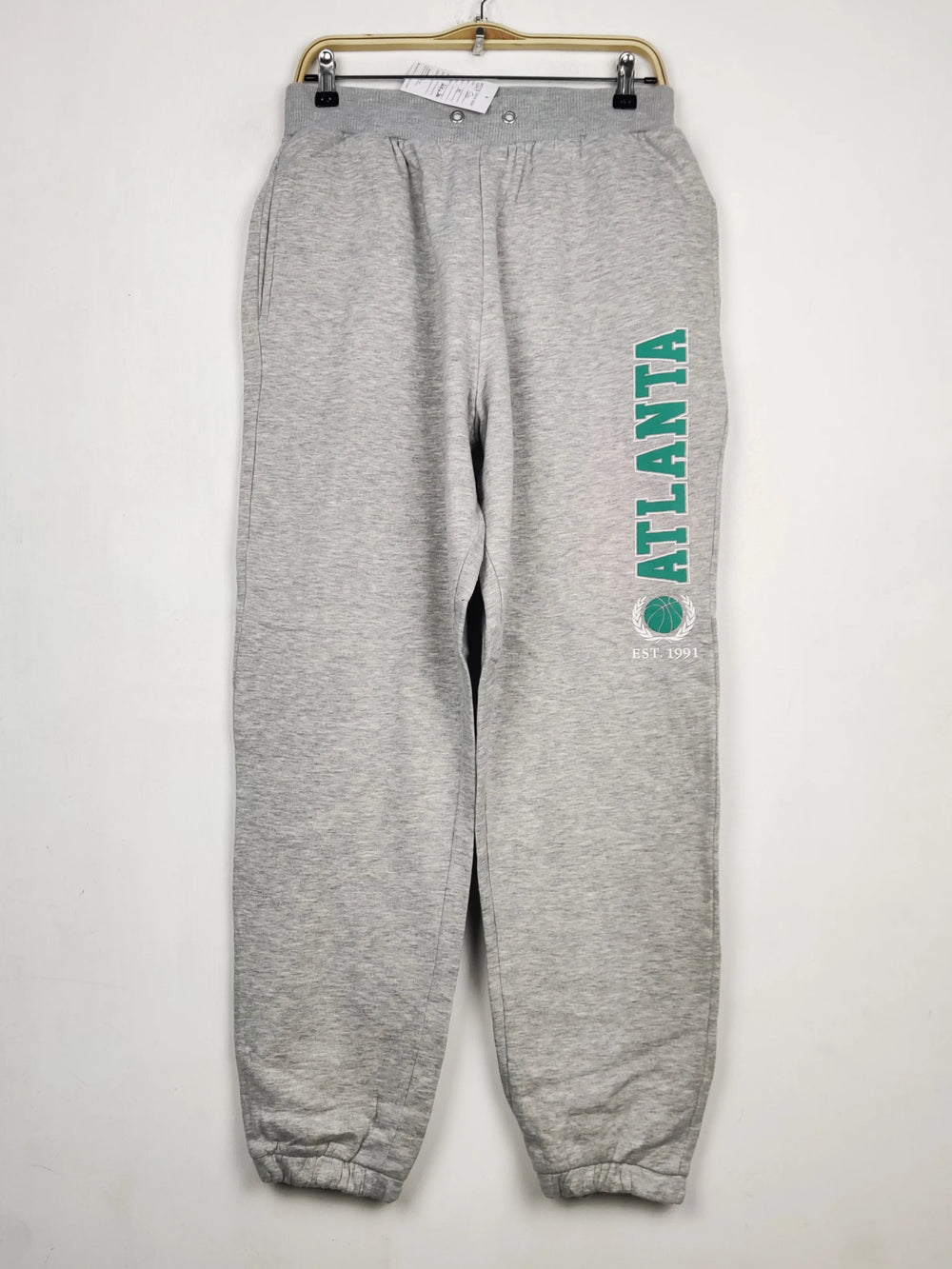 Buy online pre-used pre-loved 100% authentic & Original branded Unknown Brand (WMT-510) available in Pakistan. Top international brands avilable.