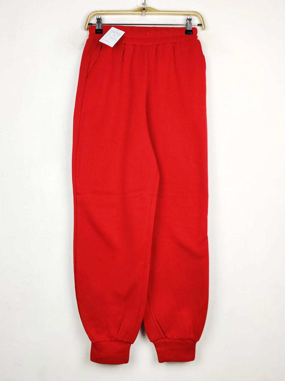 Buy online pre-used pre-loved 100% authentic & Original branded Unknown Brand (WMT-582) available in Pakistan. Top international brands avilable.