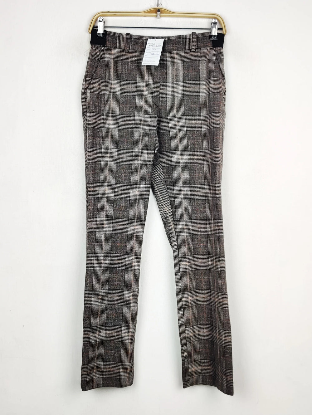 Buy online pre-used pre-loved 100% authentic & Original branded H&M (WMT-584) available in Pakistan. Top international brands avilable.