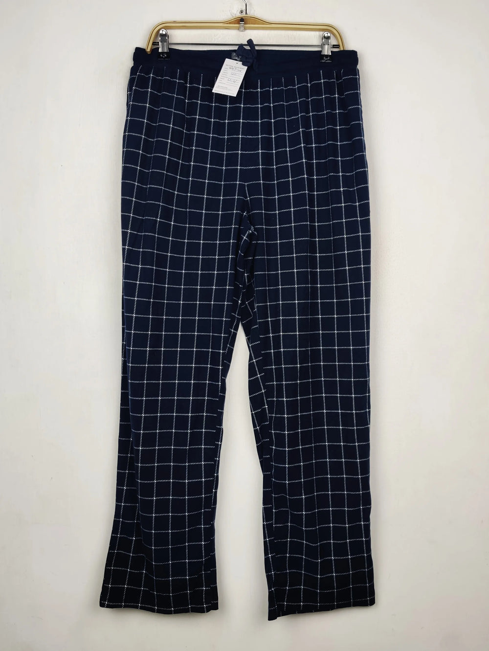 Buy online pre-used pre-loved 100% authentic & Original branded Primark (WMT-601) available in Pakistan. Top international brands avilable.