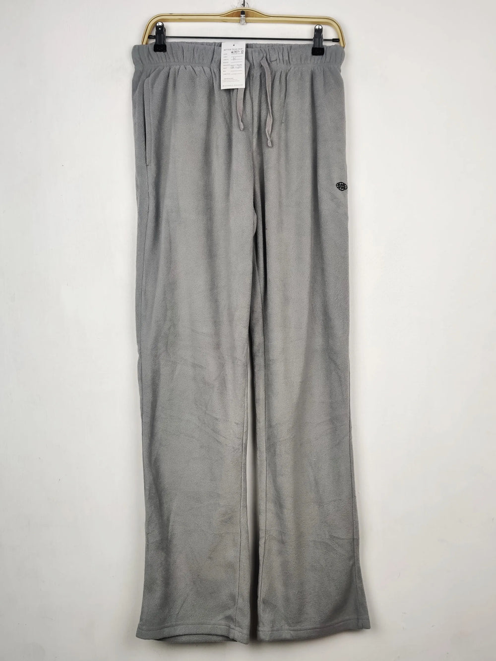 Buy online pre-used pre-loved 100% authentic & Original branded Atlasformen (WMT-72) available in Pakistan. Top international brands avilable.