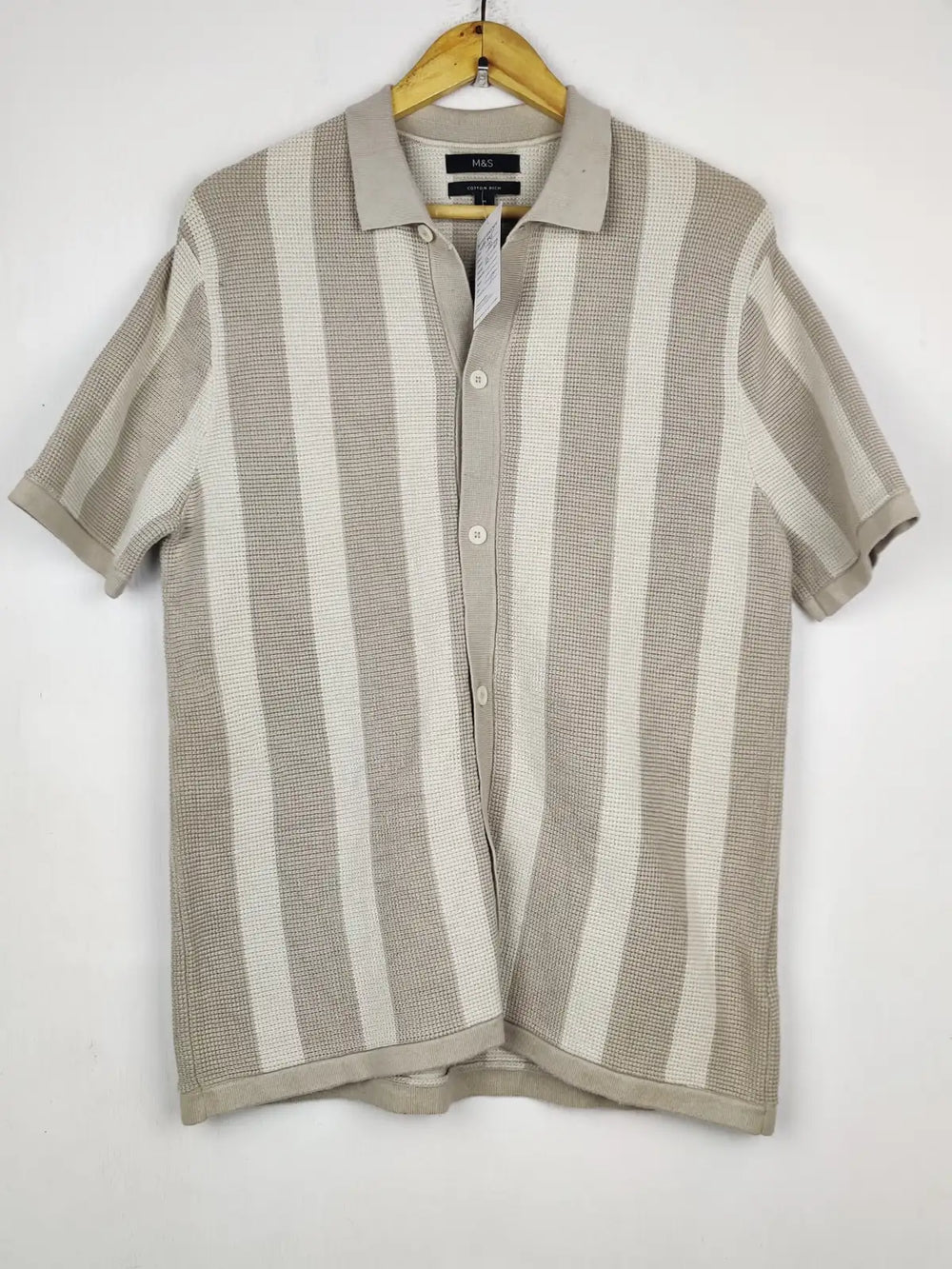 Buy online pre-used pre-loved 100% authentic & Original branded Marks & Spencer (WPP-1145) available in Pakistan. Top international brands avilable.