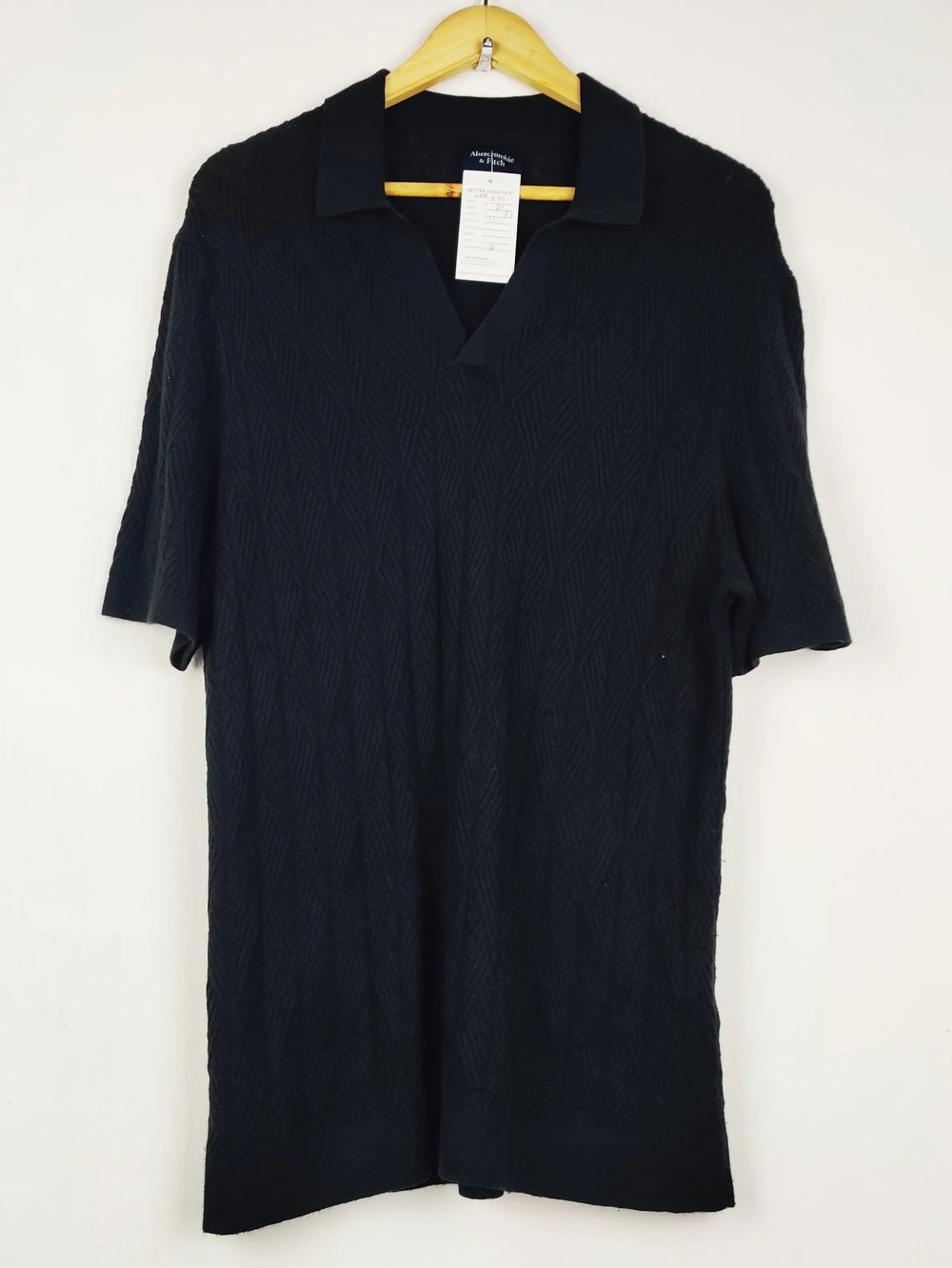 Buy online pre-used pre-loved 100% authentic & Original branded Abercrombie (WPP-270) available in Pakistan. Top international brands avilable.