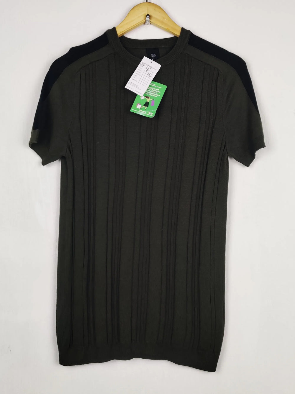 Buy online pre-used pre-loved 100% authentic & Original branded River Island (WPP-435) available in Pakistan. Top international brands avilable.
