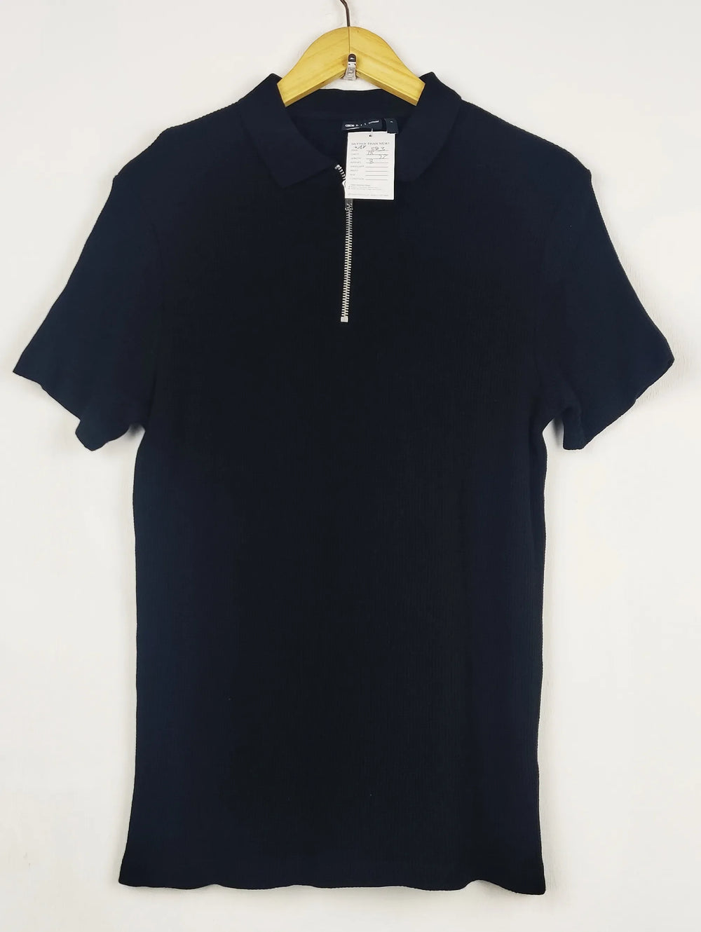 Buy online pre-used pre-loved 100% authentic & Original branded Asos (WPP-583) available in Pakistan. Top international brands avilable.