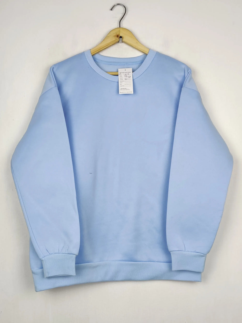 Buy online pre-used pre-loved 100% authentic & Original branded Unknown Brand (WS-212) available in Pakistan. Top international brands avilable.