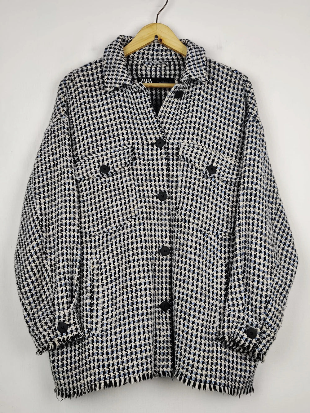 Buy online pre-used pre-loved 100% authentic & Original branded Zara (WSK-64) available in Pakistan. Top international brands avilable.