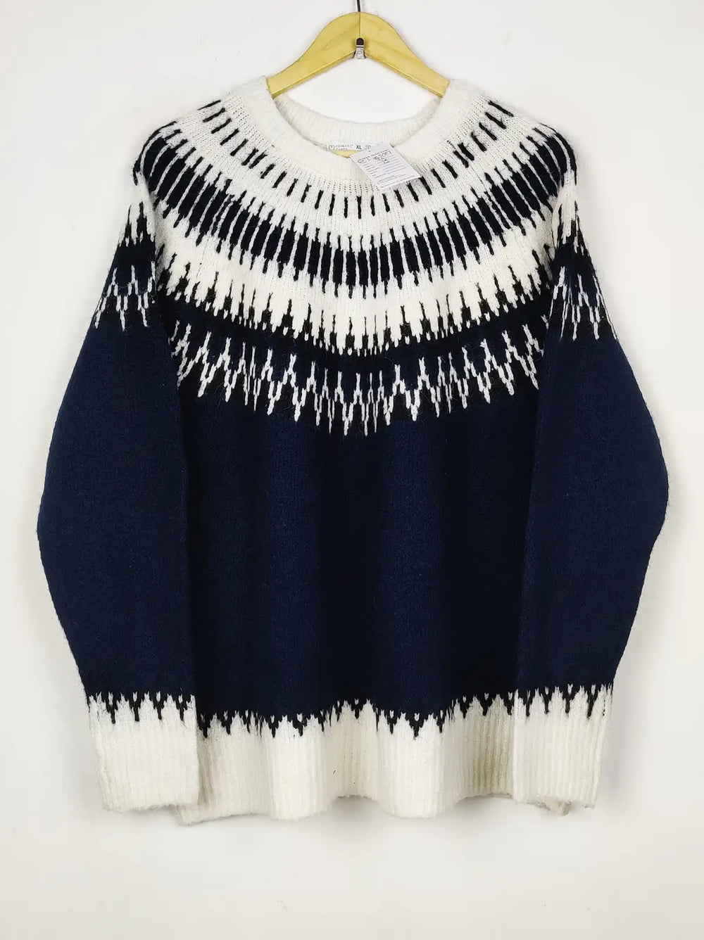 Buy online pre-used pre-loved 100% authentic & Original branded Primark (WT-10538) available in Pakistan. Top international brands avilable.