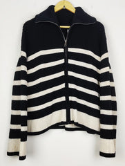 Buy online pre-used pre-loved 100% authentic & Original branded Zara (WT-10627) available in Pakistan. Top international brands avilable.