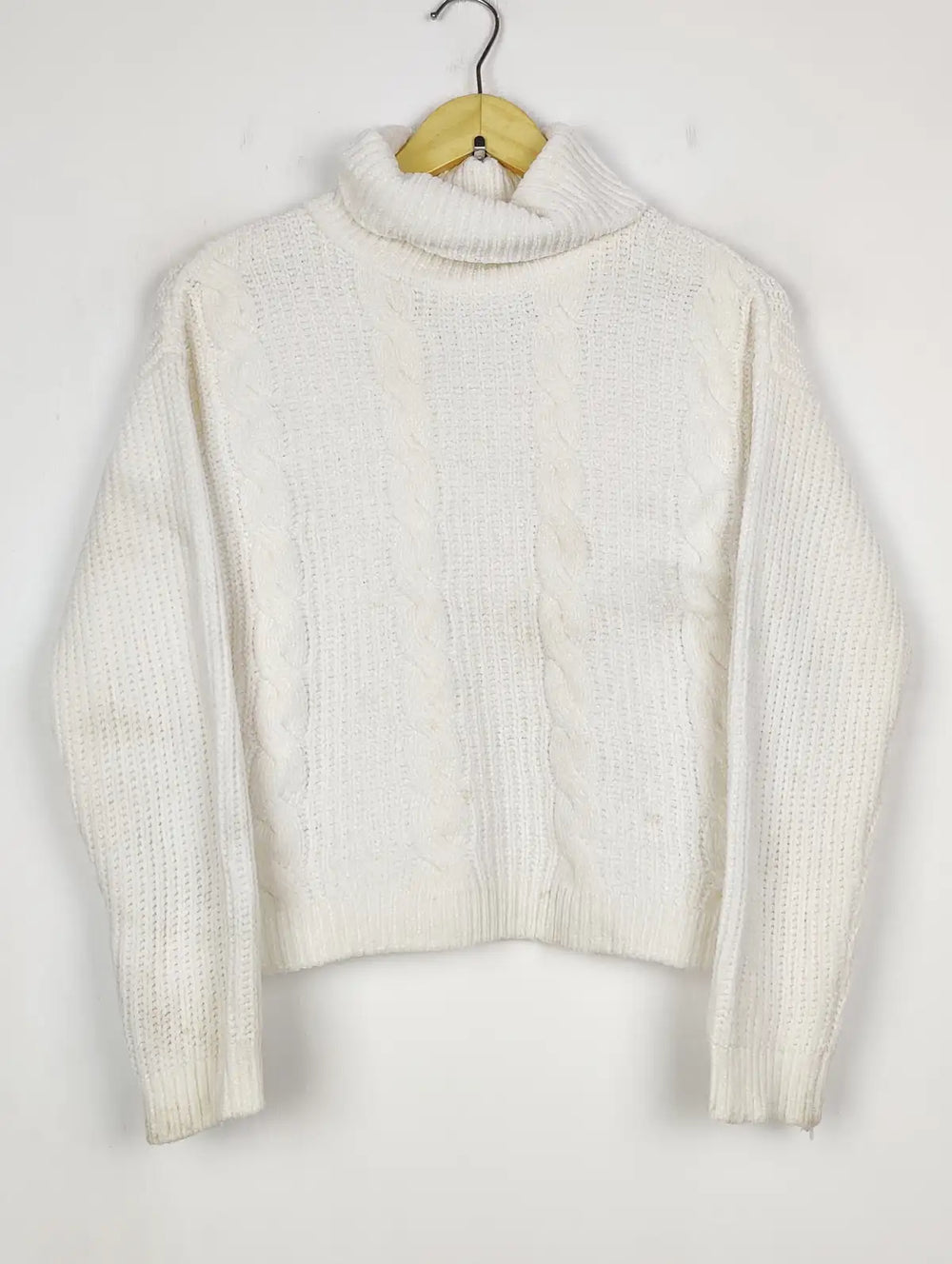 Buy online pre-used pre-loved 100% authentic & Original branded Primark (WT-10647) available in Pakistan. Top international brands avilable.