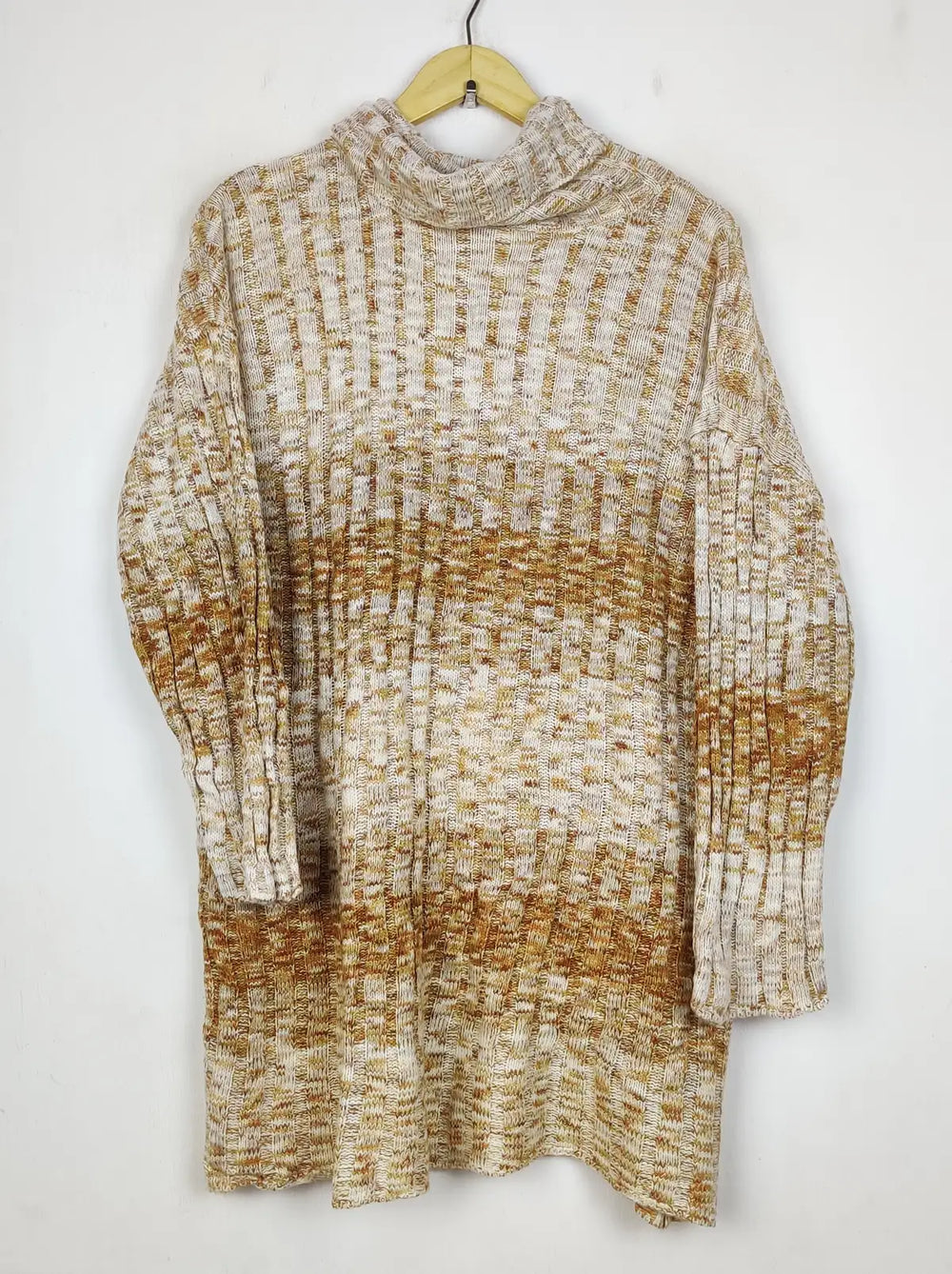 Buy online pre-used pre-loved 100% authentic & Original branded Shein (WT-10697) available in Pakistan. Top international brands avilable.