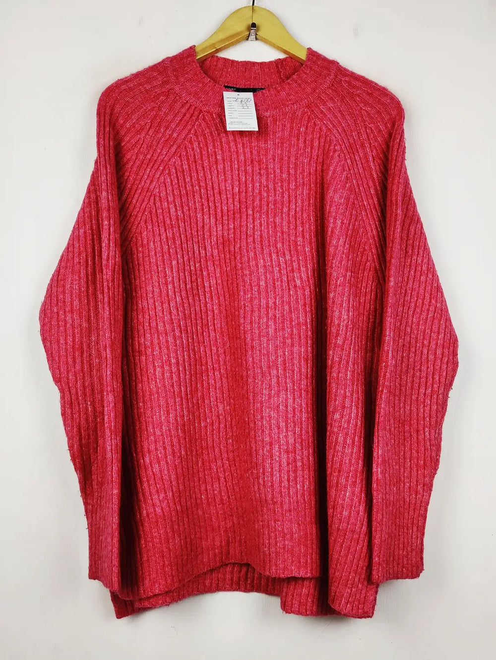 Buy online pre-used pre-loved 100% authentic & Original branded Marks & Spencer (WT-10785) available in Pakistan. Top international brands avilable.