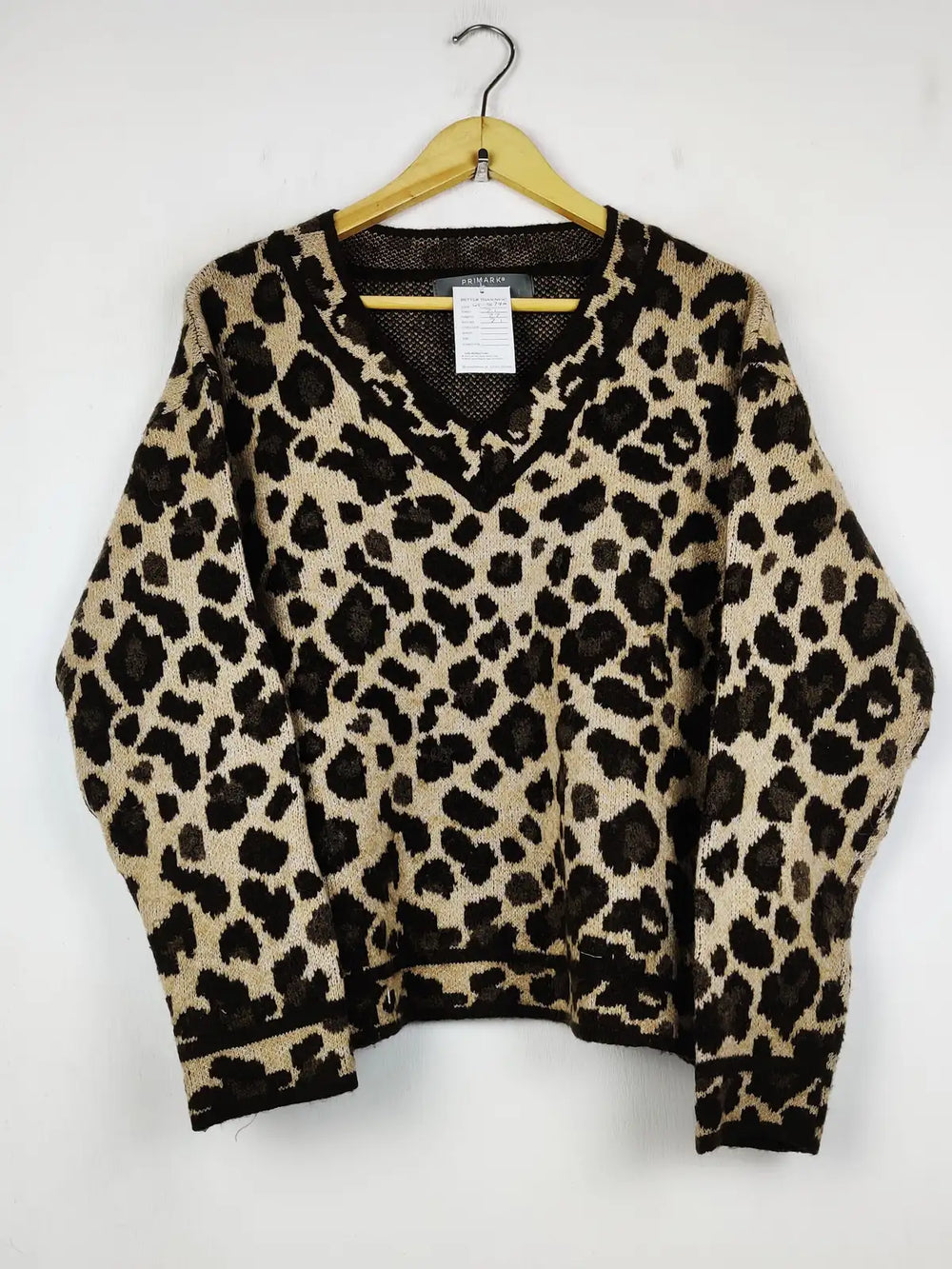 Buy online pre-used pre-loved 100% authentic & Original branded Primark (WT-10787) available in Pakistan. Top international brands avilable.