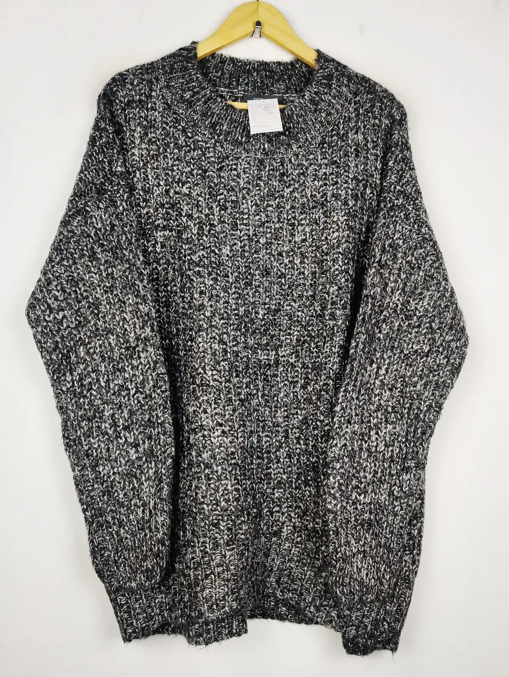 Buy online pre-used pre-loved 100% authentic & Original branded Primark (WT-10858) available in Pakistan. Top international brands avilable.