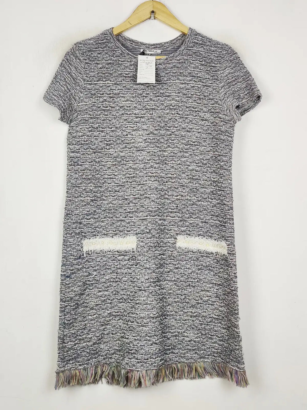 Buy online pre-used pre-loved 100% authentic & Original branded Zara (WT-10957) available in Pakistan. Top international brands avilable.