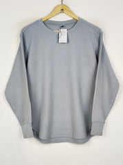 Buy online pre-used pre-loved 100% authentic & Original branded Uniqlo (WT-10970) available in Pakistan. Top international brands avilable.