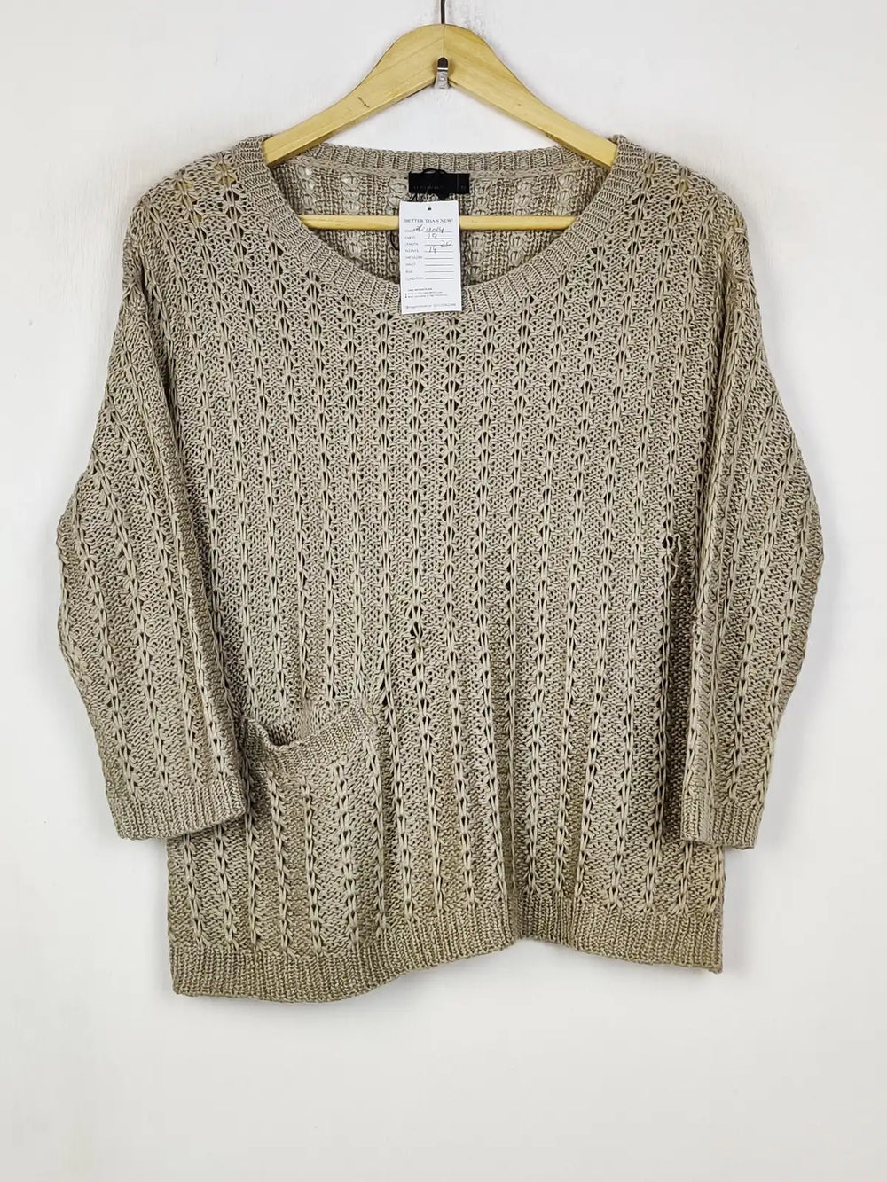 Buy online pre-used pre-loved 100% authentic & Original branded Vero Moda (WT-11014) available in Pakistan. Top international brands avilable.