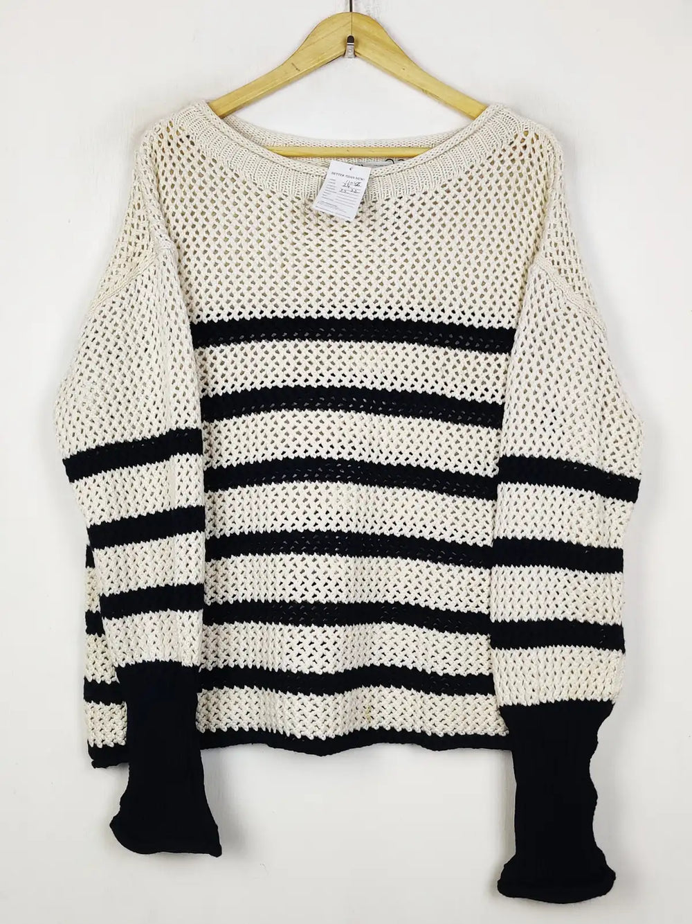 Buy online pre-used pre-loved 100% authentic & Original branded Zara (WT-11047) available in Pakistan. Top international brands avilable.