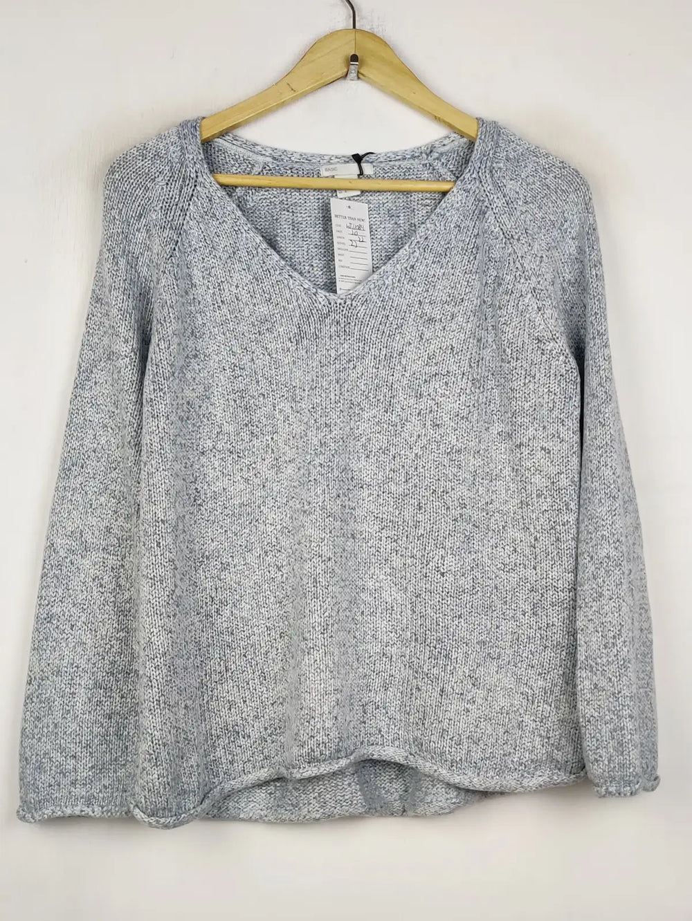 Buy online pre-used pre-loved 100% authentic & Original branded H&M (WT-11084) available in Pakistan. Top international brands avilable.