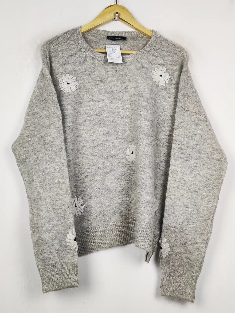 Buy online pre-used pre-loved 100% authentic & Original branded Marks & Spencer (WT-11193) available in Pakistan. Top international brands avilable.