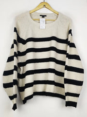 Buy online pre-used pre-loved 100% authentic & Original branded Esmara (WT-11319) available in Pakistan. Top international brands avilable.