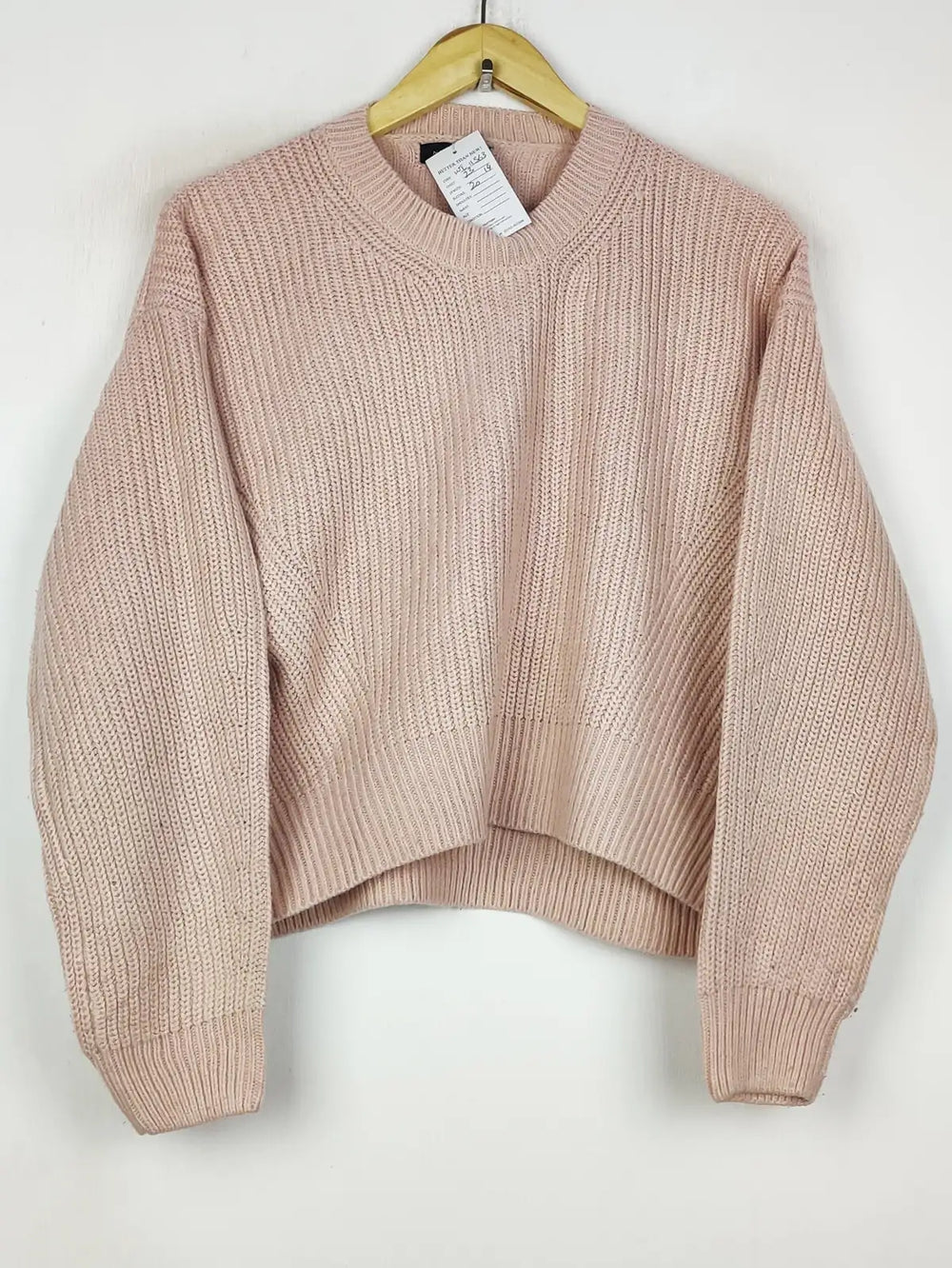 Buy online pre-used pre-loved 100% authentic & Original branded New Look (WT-11363) available in Pakistan. Top international brands avilable.