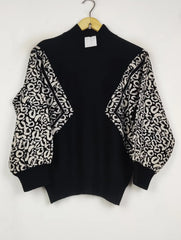 Buy online pre-used pre-loved 100% authentic & Original branded Wild Flower (WT-11438) available in Pakistan. Top international brands avilable.