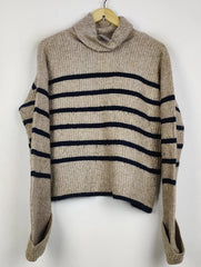 Buy online pre-used pre-loved 100% authentic & Original branded Marks & Spencer (WT-11459) available in Pakistan. Top international brands avilable.