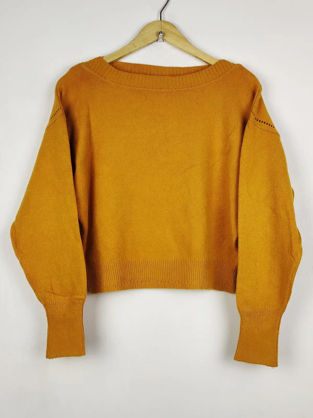Buy online pre-used pre-loved 100% authentic & Original branded Oasis (WT-11543) available in Pakistan. Top international brands avilable.