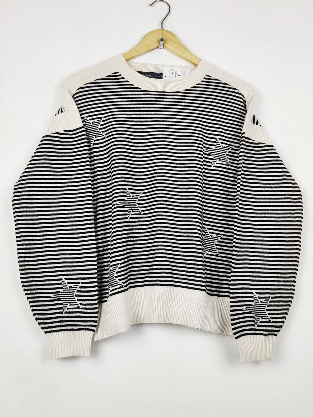 Buy online pre-used pre-loved 100% authentic & Original branded Marks & Spencer (WT-11619) available in Pakistan. Top international brands avilable.
