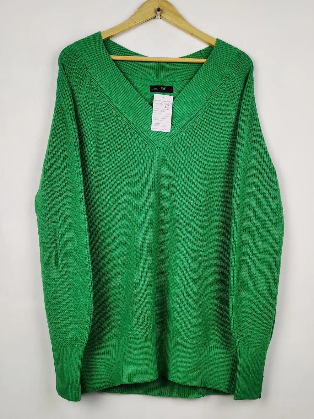 Buy online pre-used pre-loved 100% authentic & Original branded F&F (WT-11627) available in Pakistan. Top international brands avilable.