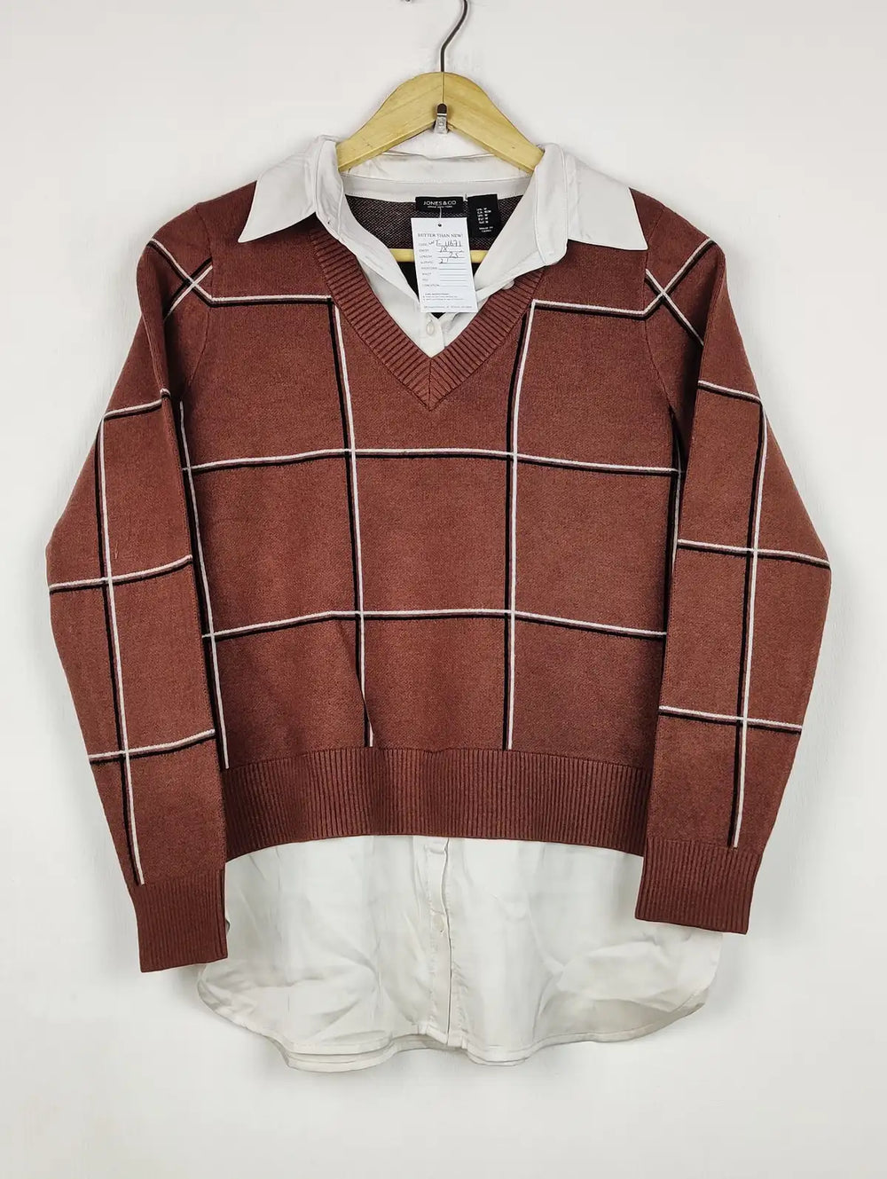 Buy online pre-used pre-loved 100% authentic & Original branded Jones & Co (WT-11671) available in Pakistan. Top international brands avilable.