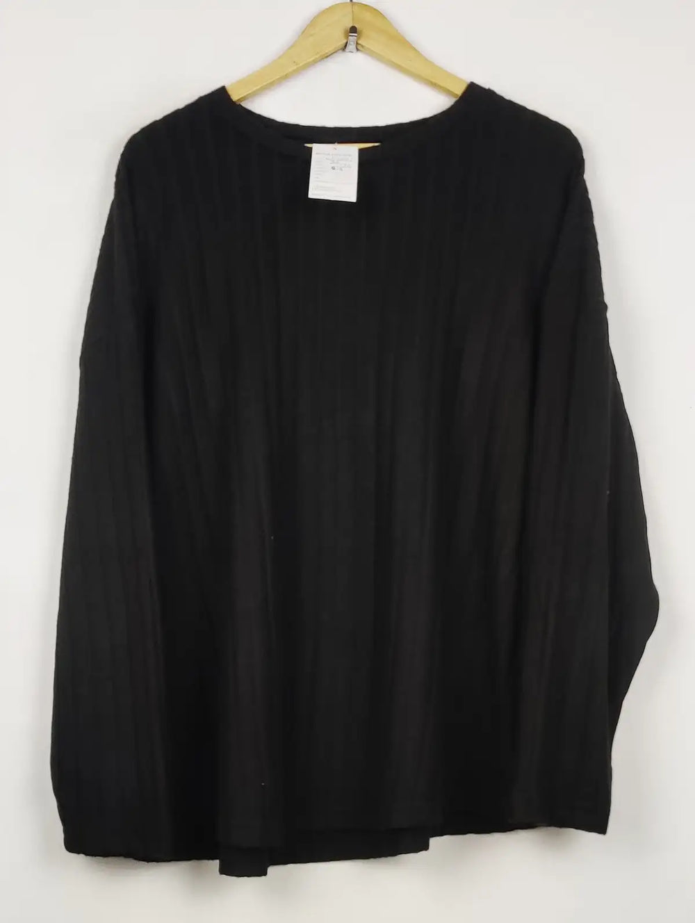 Buy online pre-used pre-loved 100% authentic & Original branded Shein (WT-11697) available in Pakistan. Top international brands avilable.