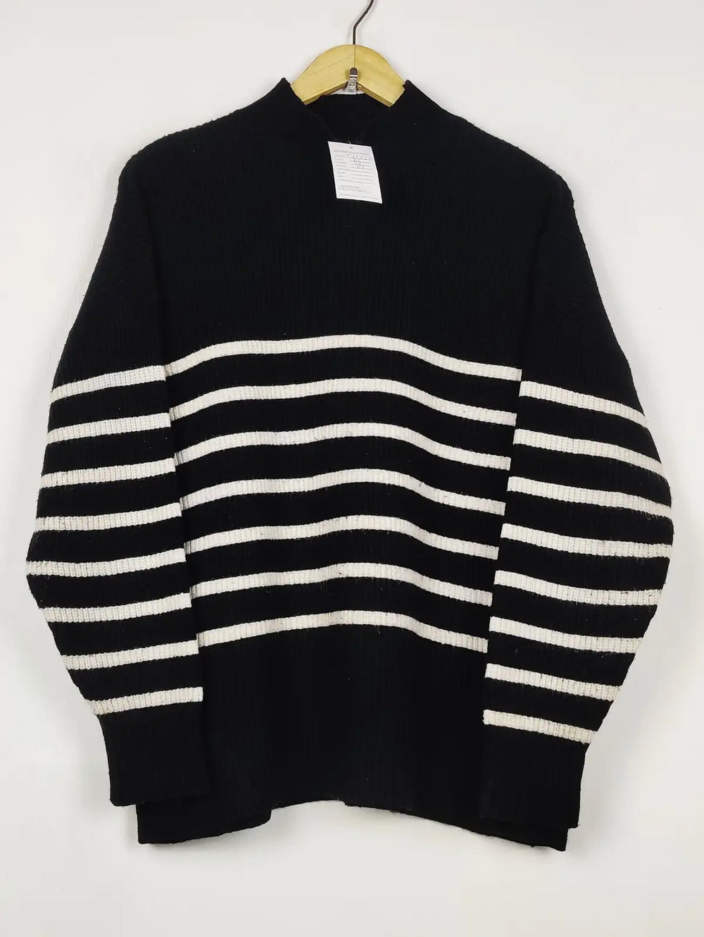 Buy online pre-used pre-loved 100% authentic & Original branded Dunnes Stores (WT-11726) available in Pakistan. Top international brands avilable.