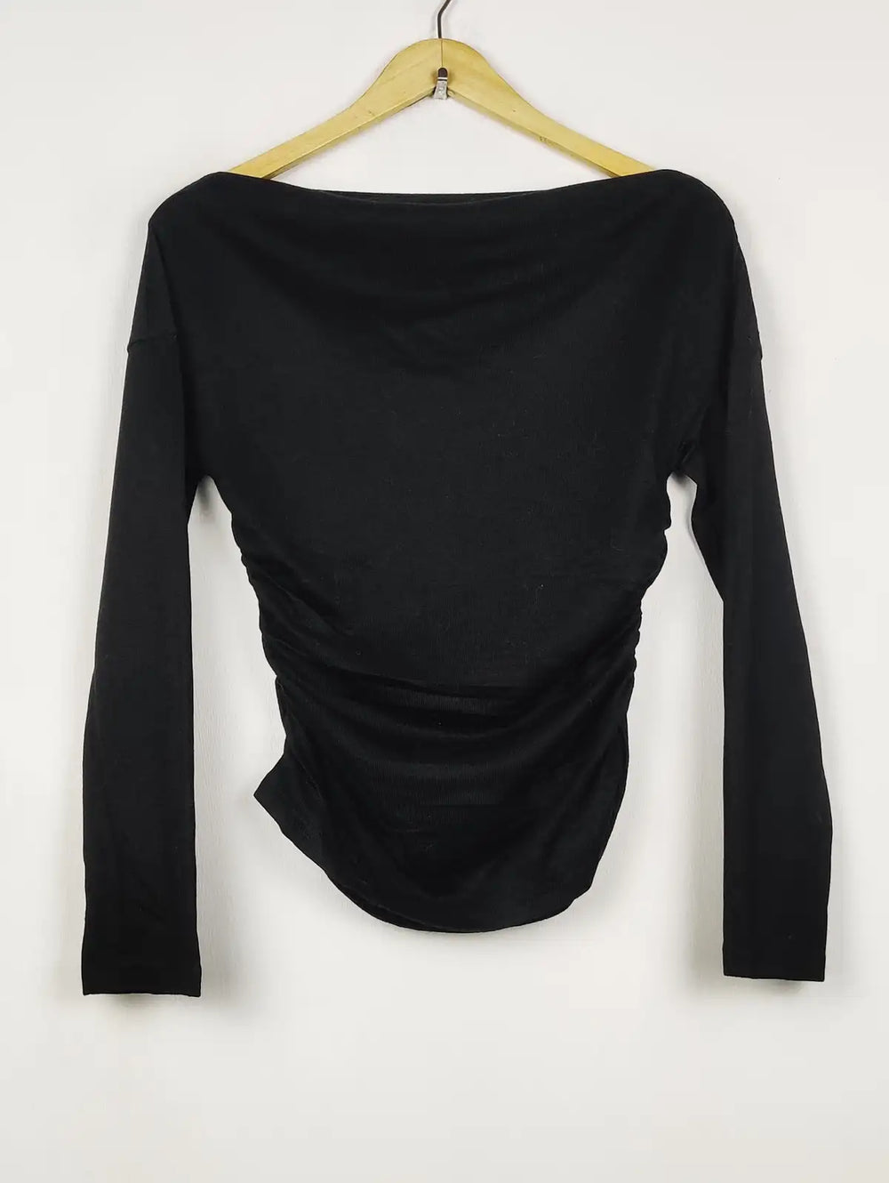 Buy online pre-used pre-loved 100% authentic & Original branded Shein (WT-11729) available in Pakistan. Top international brands avilable.
