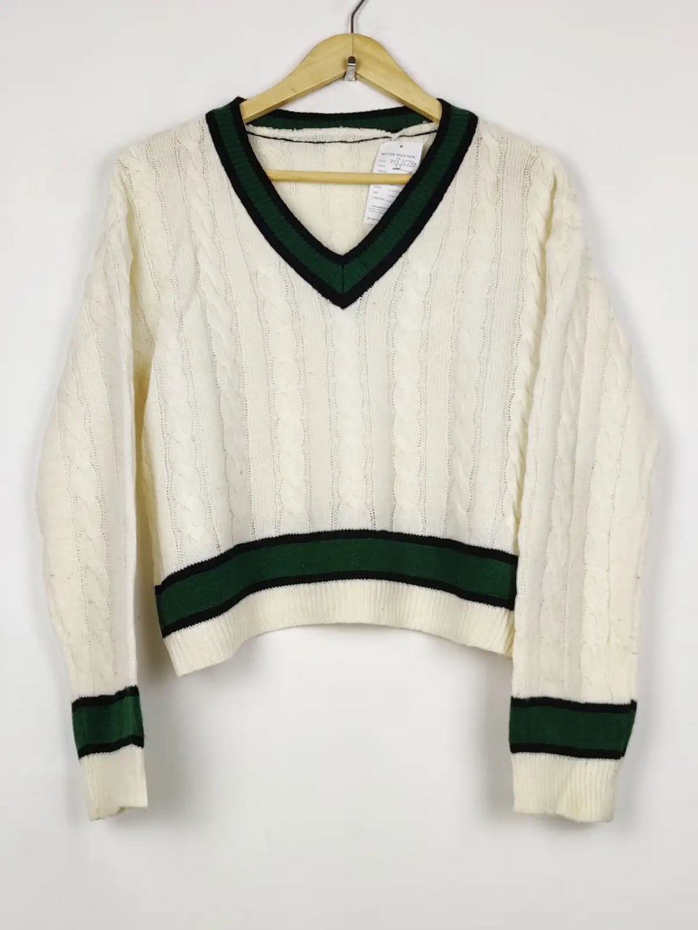 Buy online pre-used pre-loved 100% authentic & Original branded Unknown Brand (WT-11740) available in Pakistan. Top international brands avilable.