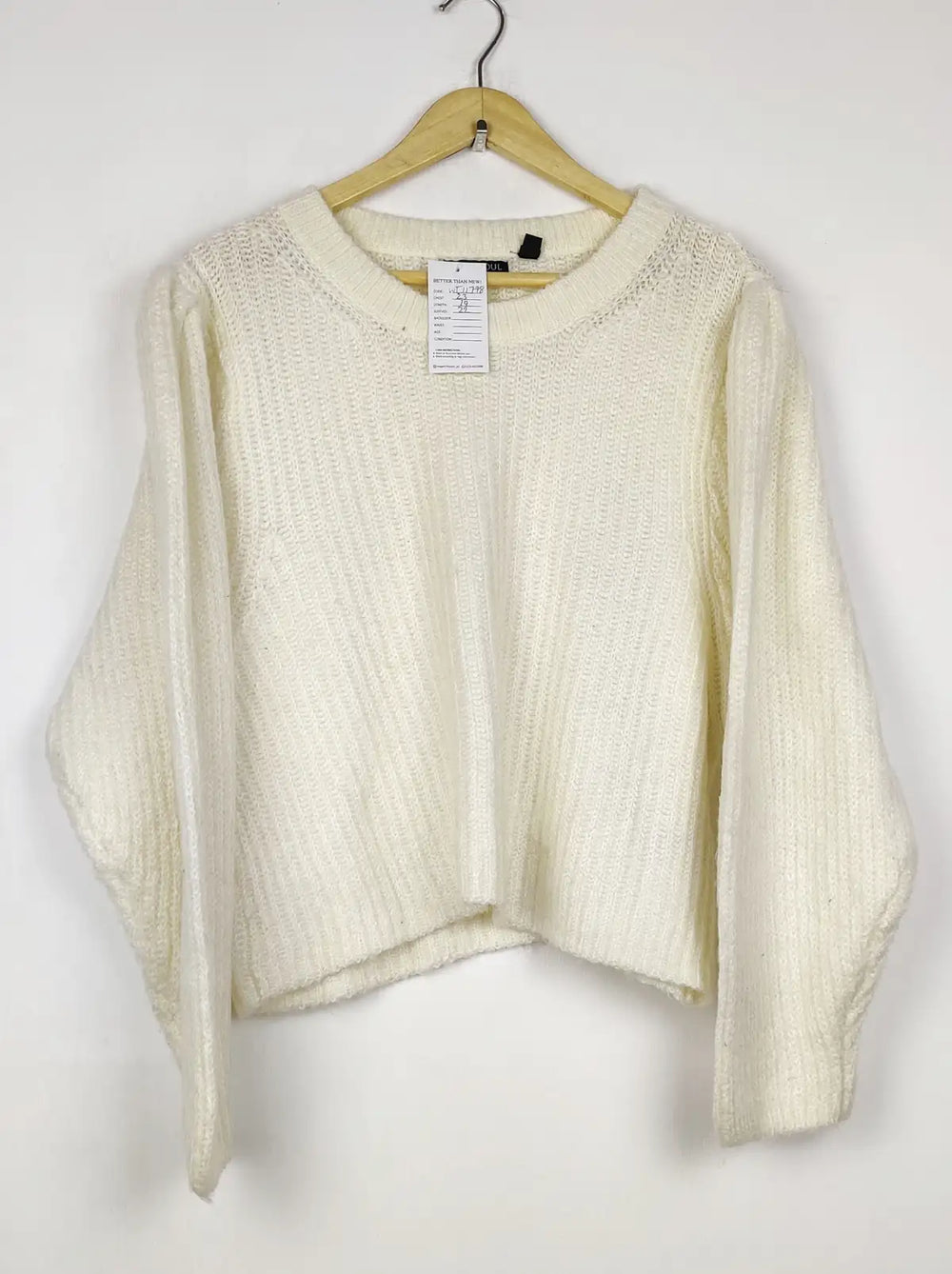 Buy online pre-used pre-loved 100% authentic & Original branded Brave Soul (WT-11778) available in Pakistan. Top international brands avilable.