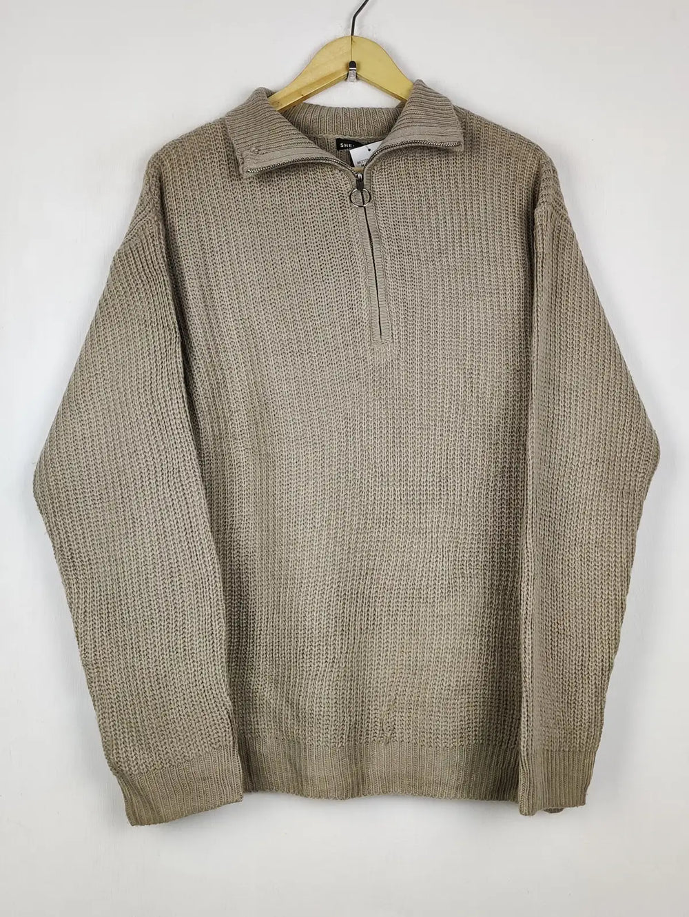 Buy online pre-used pre-loved 100% authentic & Original branded Shein (WT-11904) available in Pakistan. Top international brands avilable.
