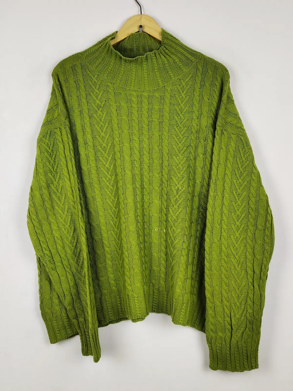 Buy online pre-used pre-loved 100% authentic & Original branded Marks & Spencer (WT-11917) available in Pakistan. Top international brands avilable.