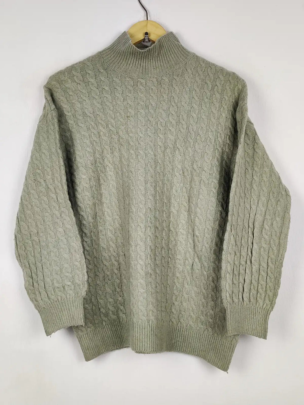 Buy online pre-used pre-loved 100% authentic & Original branded Zara (WT-11918) available in Pakistan. Top international brands avilable.