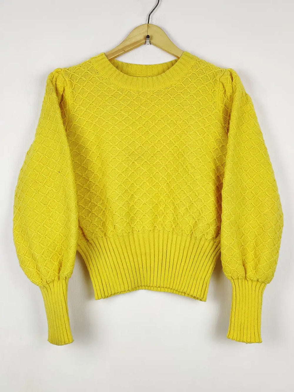Buy online pre-used pre-loved 100% authentic & Original branded Shein (WT-11948) available in Pakistan. Top international brands avilable.